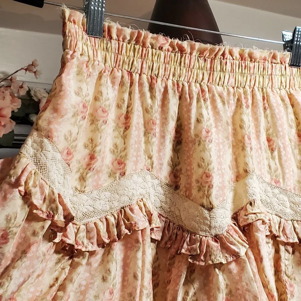 LoveShackFancy Set Piccolo Skirt & Morrison Top Frosted Petal Stripe Small - Picture 14 of 16